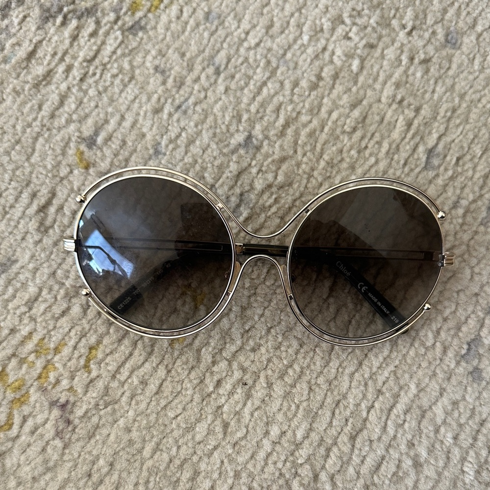 CHLOE GOLD SUNGLASSES - Picture 2 of 8